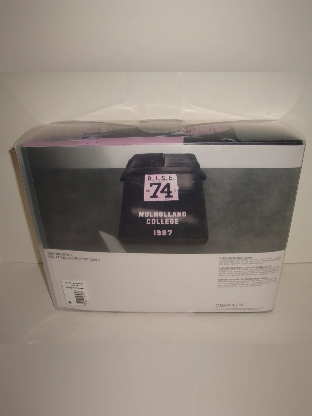 Calvin Klein Modern Cotton Collection Duvet Cover Rise 74 Collegiate Graphic